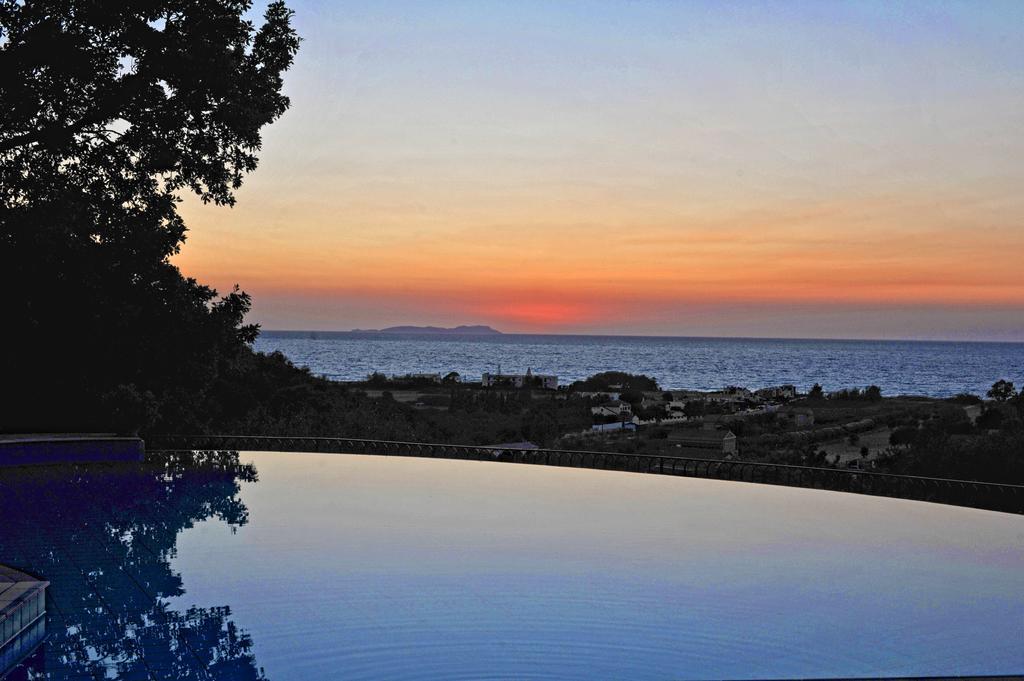 Villa Melenia Almiros Beach Eksteriør billede